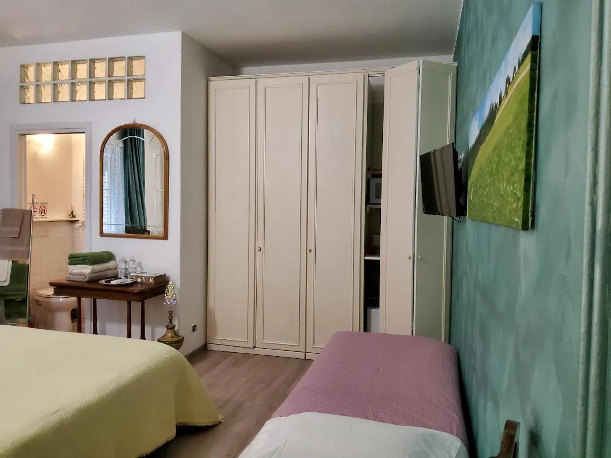 Annadia Sweet Home B&B Lido di Ostia 0*,  Italia